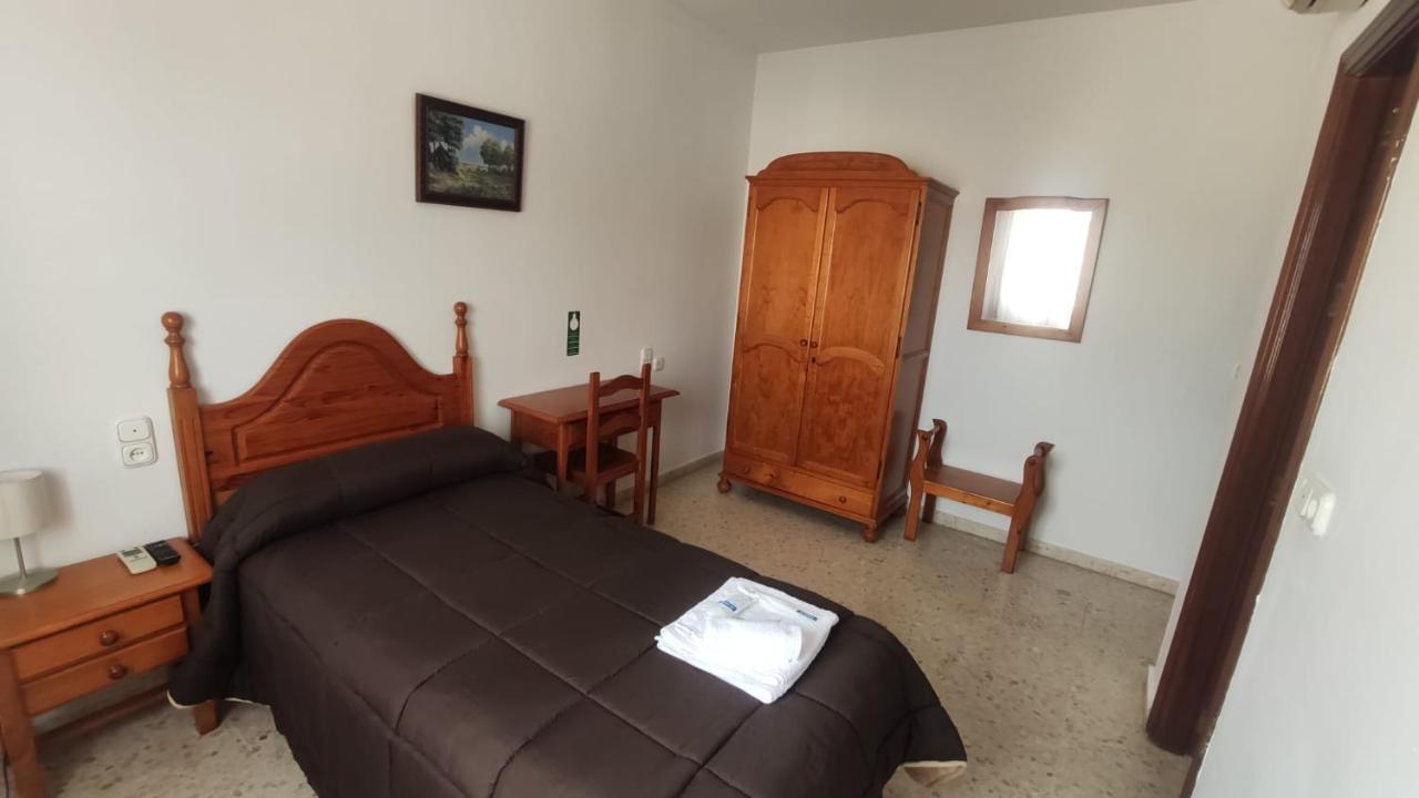 Hostal Efebo 24H Antequera Ngoại thất bức ảnh